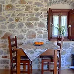 Sevi's Traditional House Chorio (Kalymnos)